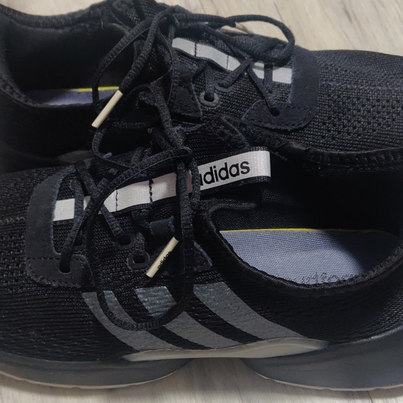 Adidas women running shoes - Picture 8 of 8